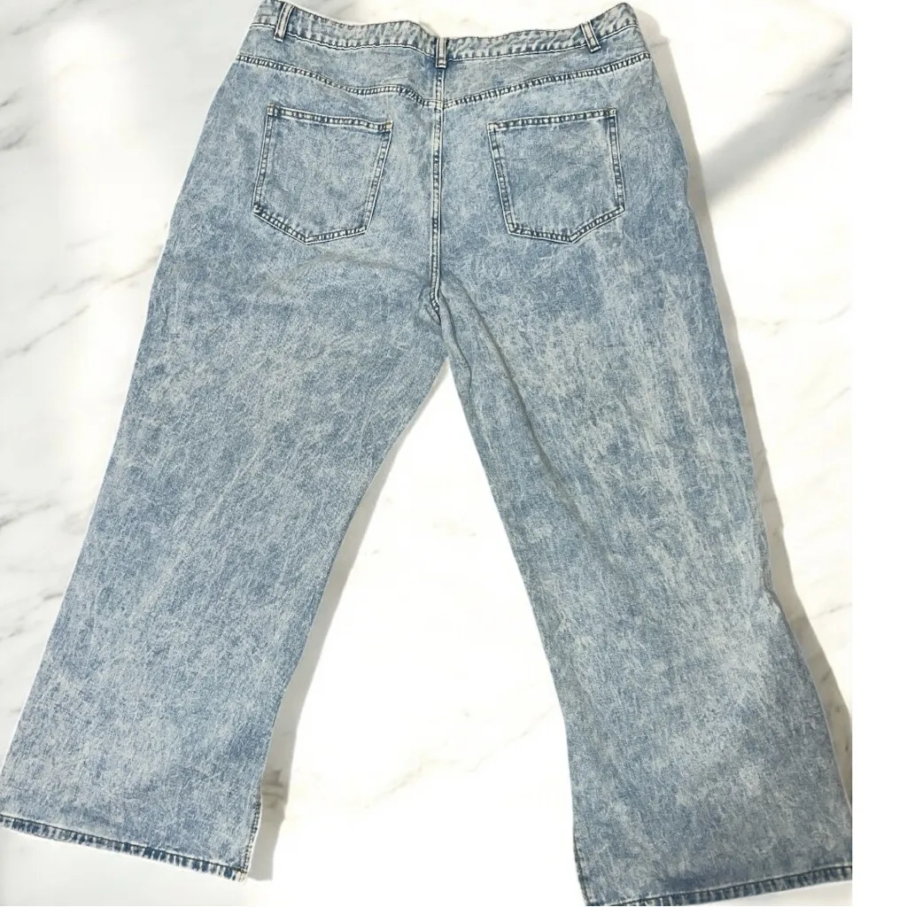 SHEIN Blue Relaxed Fit Jeans Timeless Style - Image 2