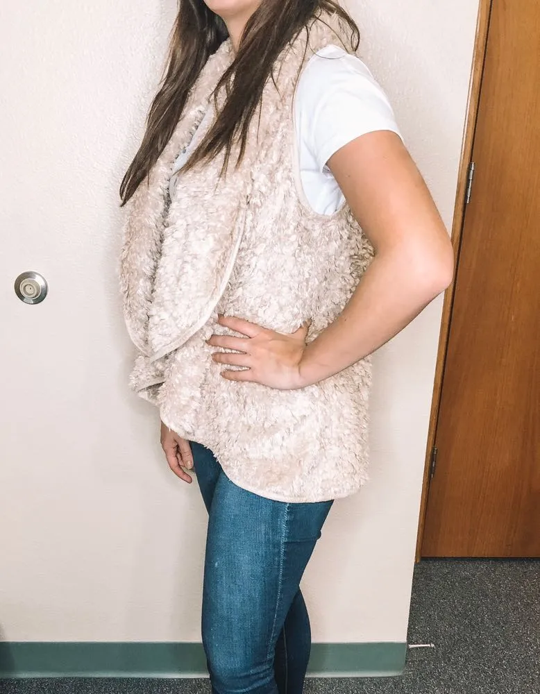 Fuzzy Sherpa Vest Tan - Image 2