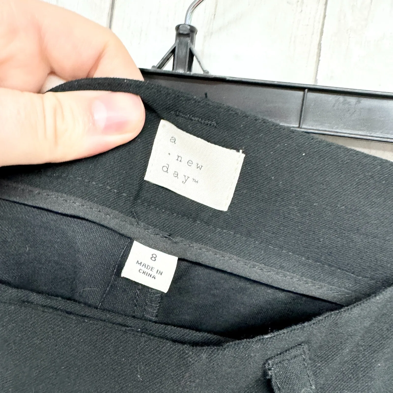 A New Day Pants Women Sz 8 Black Straight Trousers Pleated Front Pockets Zip Fly - Image 3