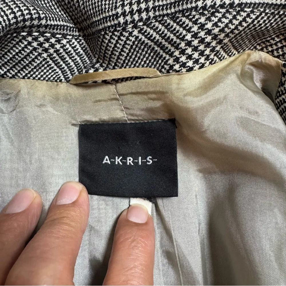 Akris Gray Plaid Women's Jacket (12) 100% Cashmere - Image 3