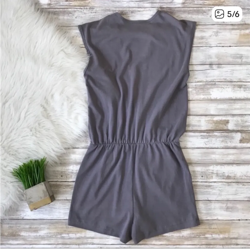 American Apparel Grey cross front V-Neck Romper - Image 3