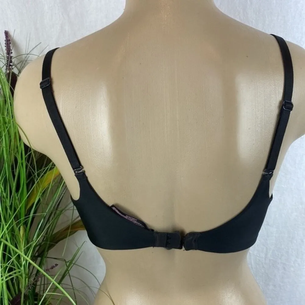 Victoria’s Secret Black Padded Push Up Multi Wear Strap Tee T Shirt Bra 34D - Image 2