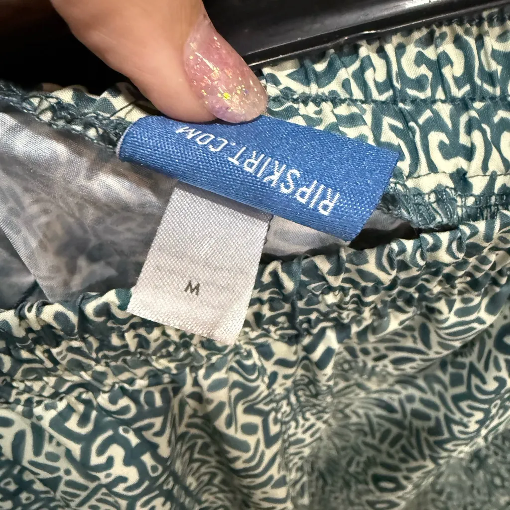 Ripskirt Hawaii Beachcomber Pants Reef Medium NWOT Blue - Image 3