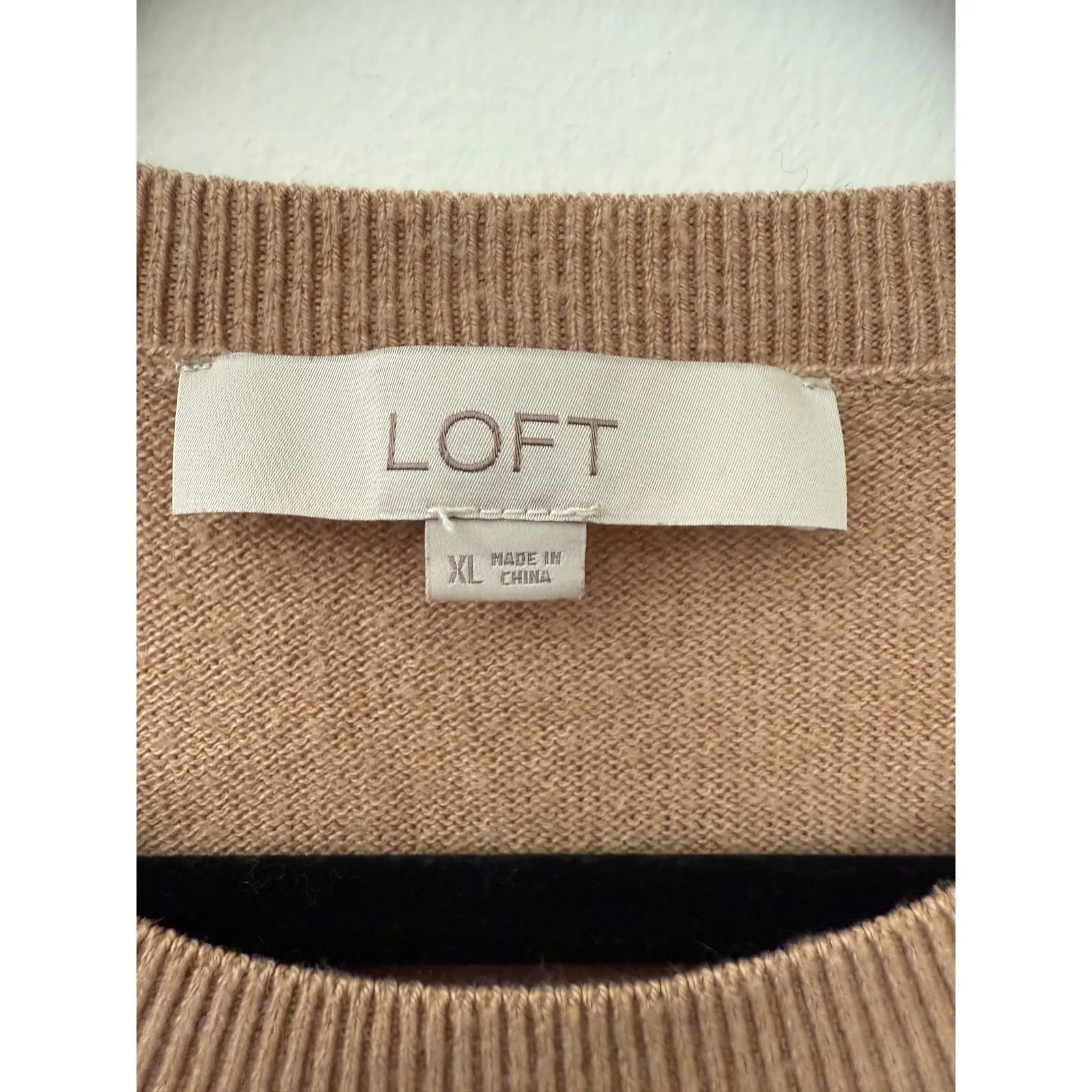 Loft Brown Crew Neck Pink Embroidered Autumn "l'automne "Graphic Sweater-Large - Image 3