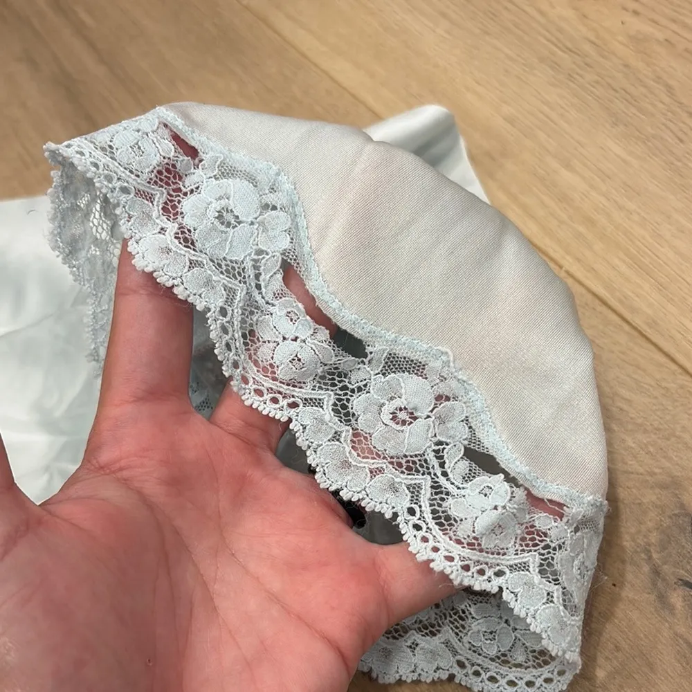 Vintage Long Nightgown with Lace Trim Blue Size L - Image 6