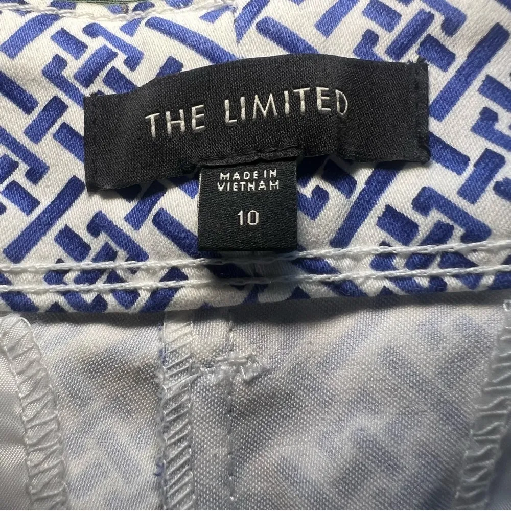 The Limited Royal Tiles Blue White Women's 10 Chino Cotton Shorts Summer Cottage - Image 5