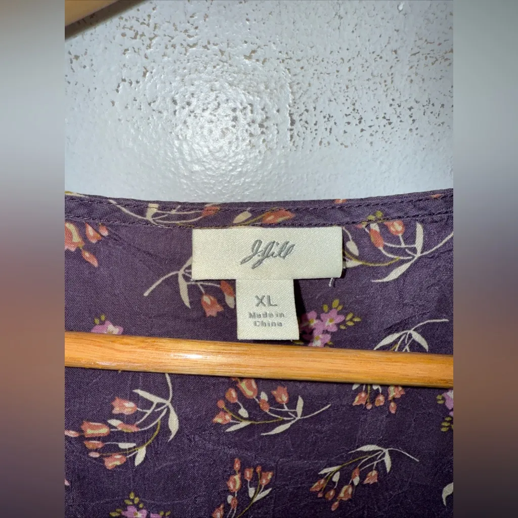 J Jill Purple Floral Rayon Puff Sleeve Short Sleeve‎ Top XL - Image 3