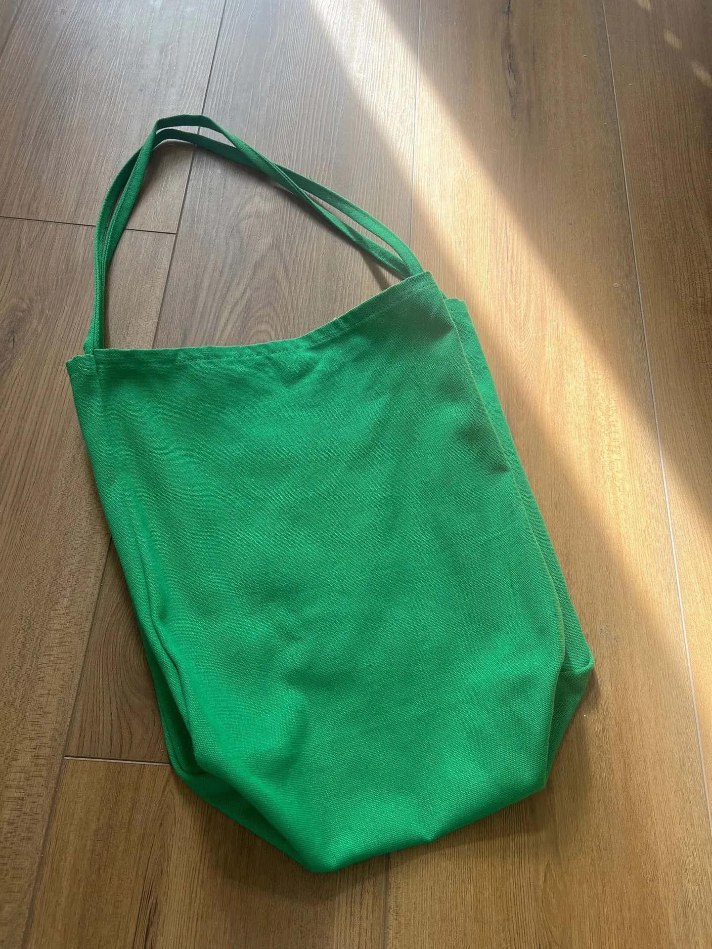 Vintage Green canvas tote bag - Image 3