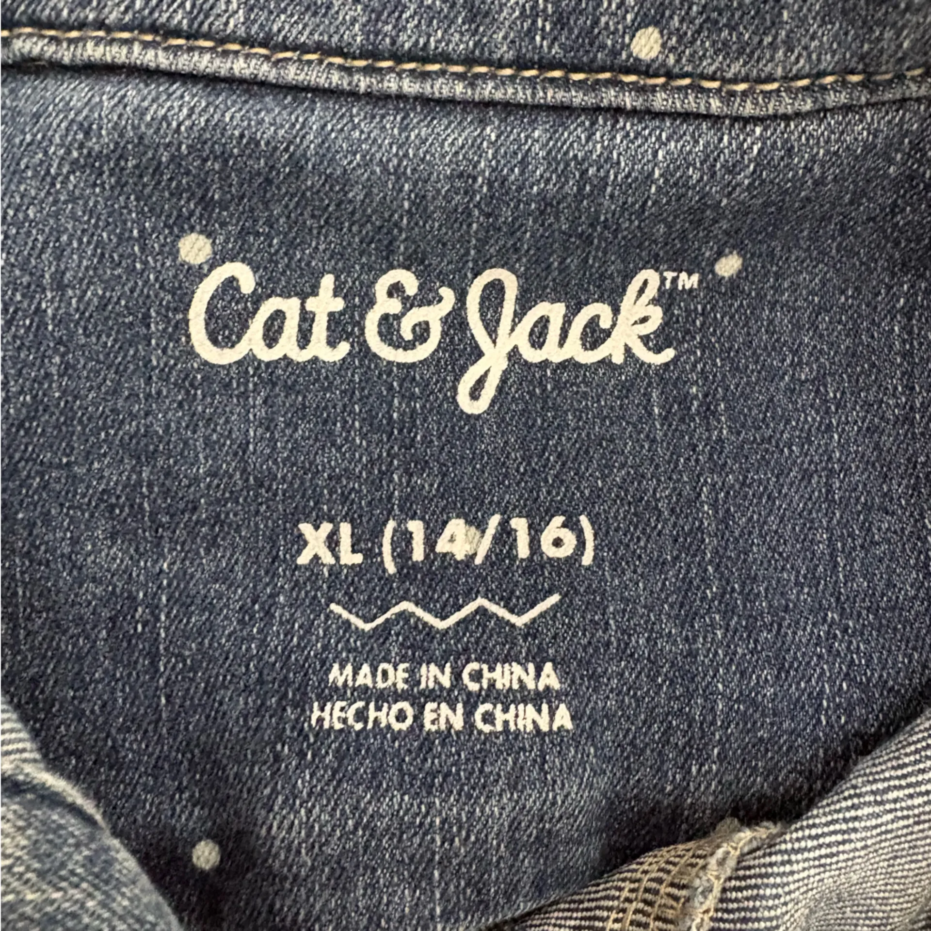 Cat & Jack Light Blue Jean Jacket with Polka Dots Size undefined - Image 2
