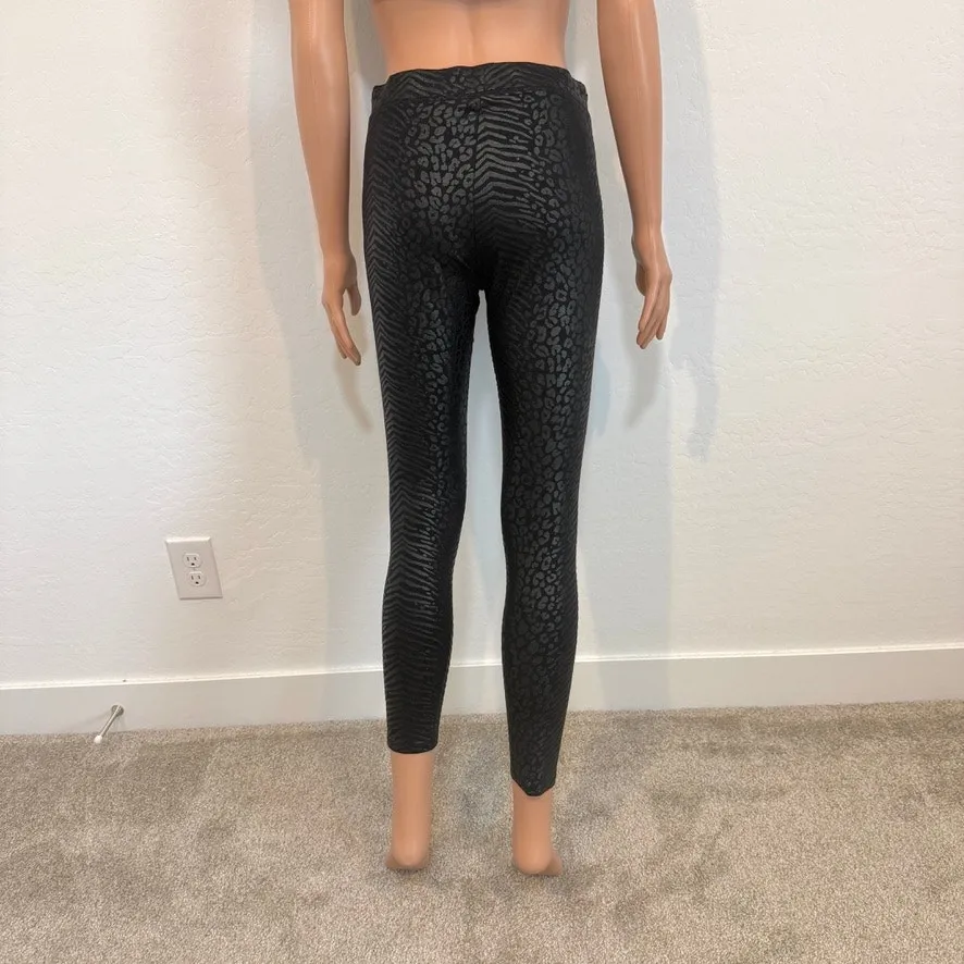 VS Pink medium animal patterned faux leather pull on legging P 2816 Black - Image 13