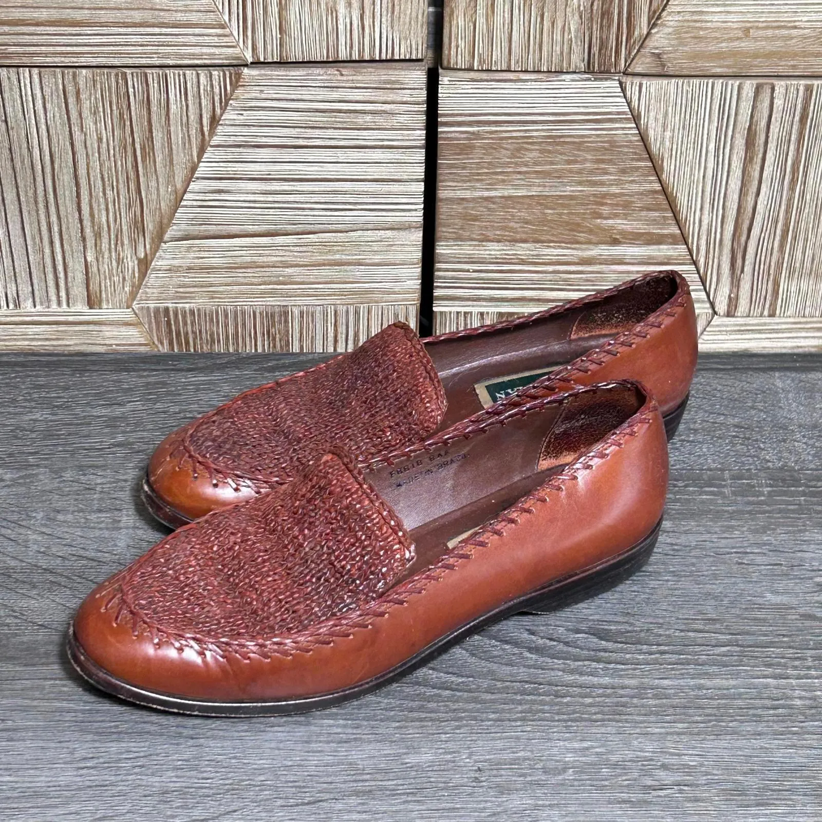Cole Haan Womens Brown Loafers Slip-Ons Size 8 A Preppy - Image 5