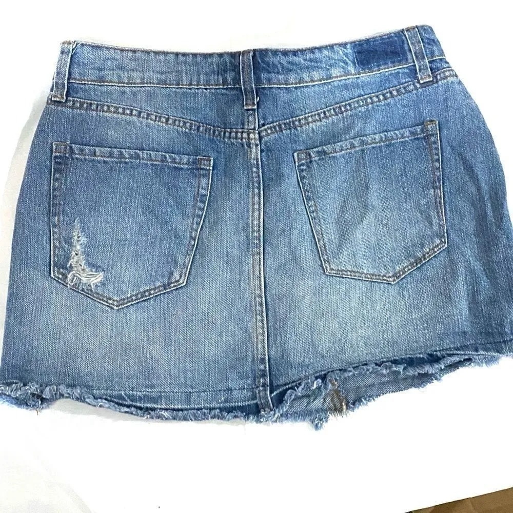 Rewash distressed jean skirt  - Image 6