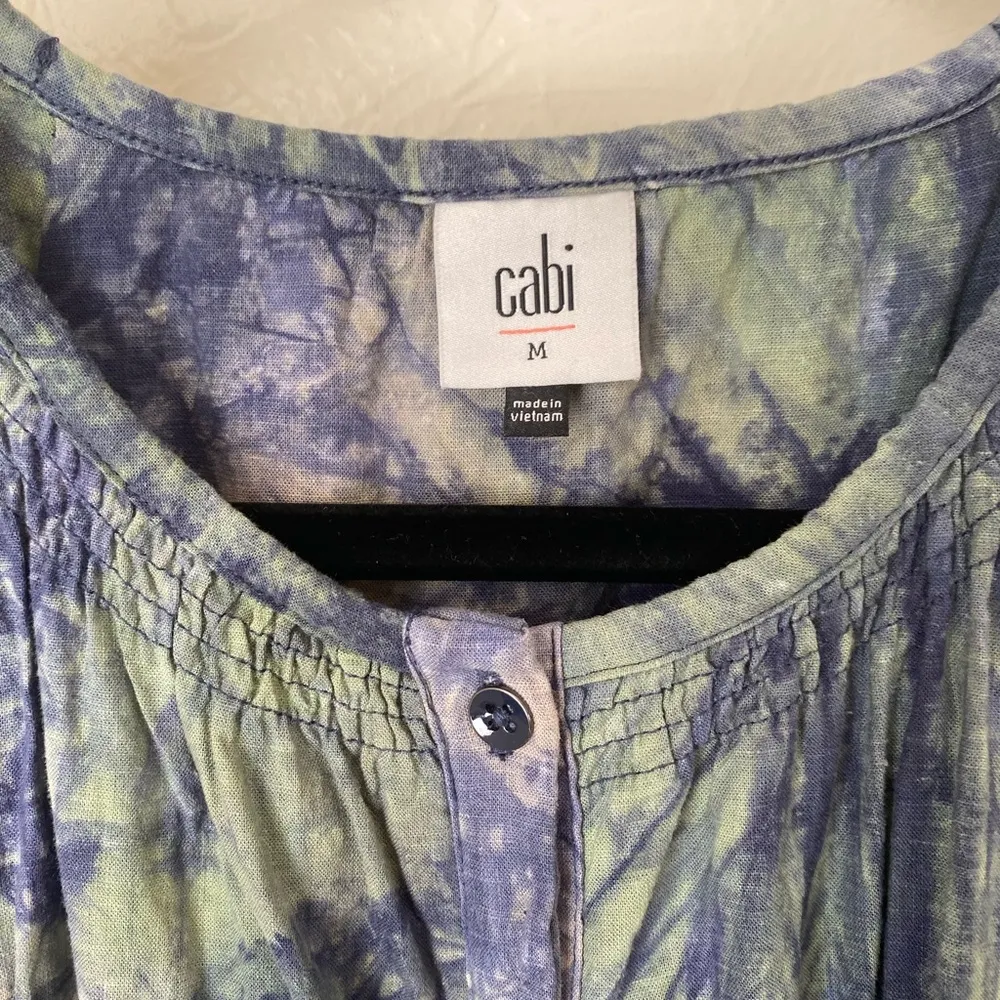 CAbi Olivia Woodstock tie dye top▪️size M - Image 2
