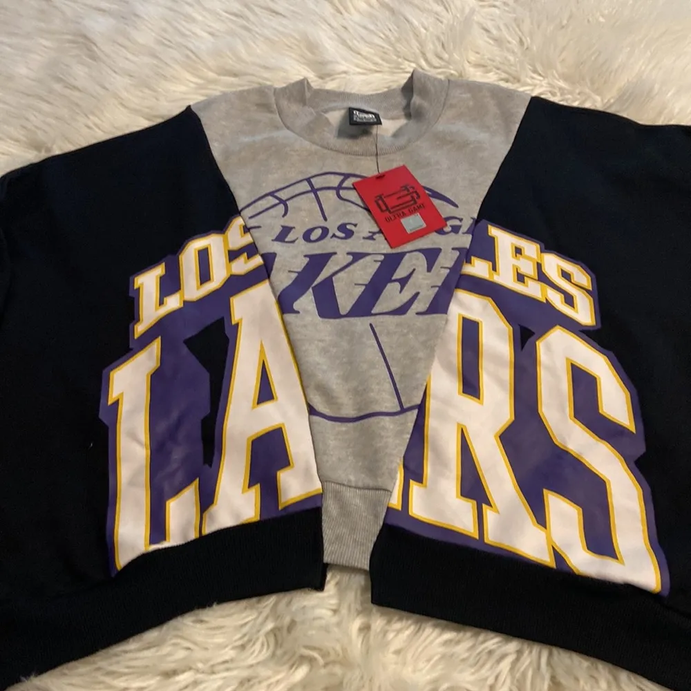 Los Angeles Lakers Women's Sweater - Image 6
