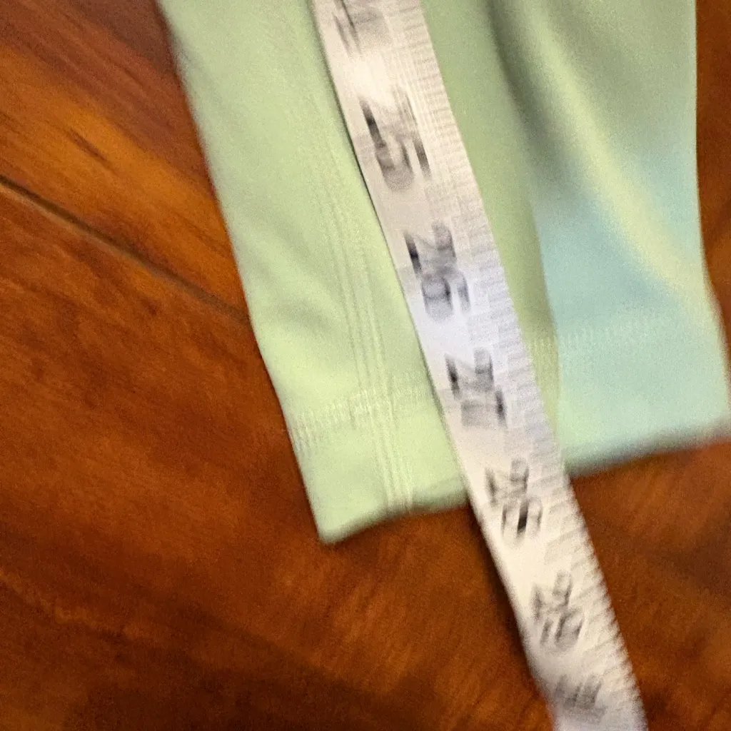 Lululemon align high rise green activewear workout fitness leggings pant size 2 - Image 16