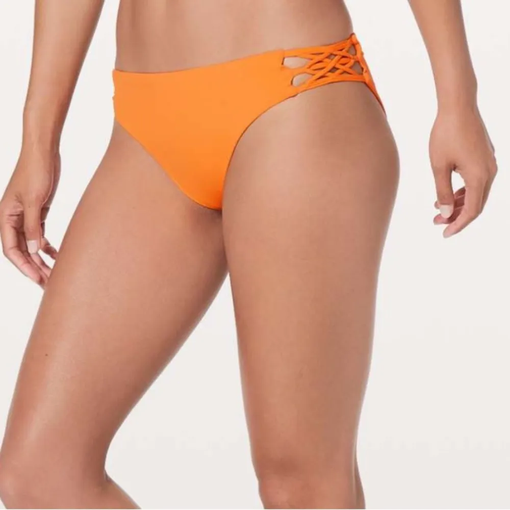 Lululemon Coastline Bottom in Vivid Amber - Image 2