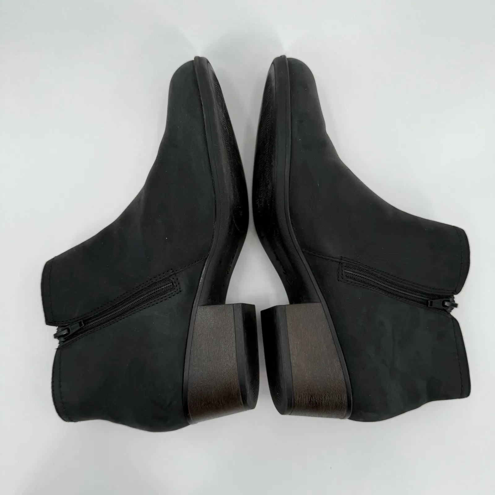 Clarks Adreena Lilac Ankle Boots SZ 7.5 Black Nubuck Booties Block Heel Leather - Image 6