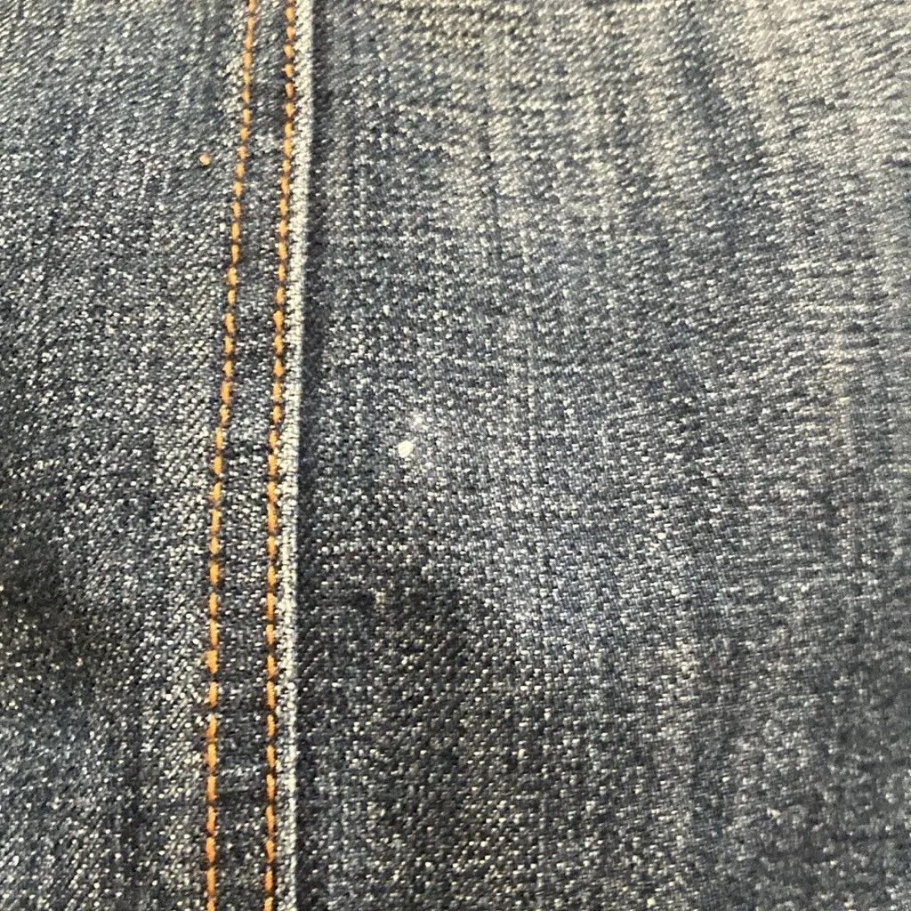 Cosmopolitan Cropped Denim Jean Jacket Rhinestones Size Medium Like New - Image 10