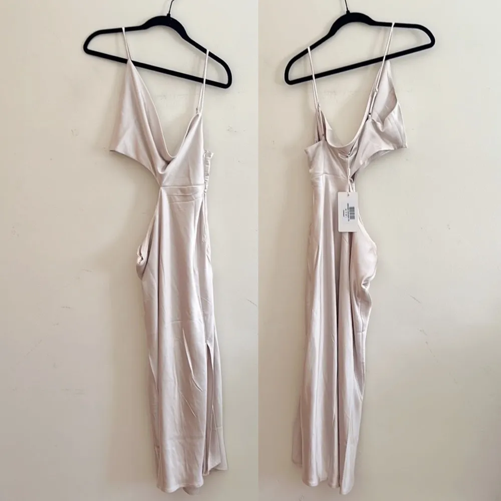 Hello Molly | Cut Out Midi Dress - Image 7