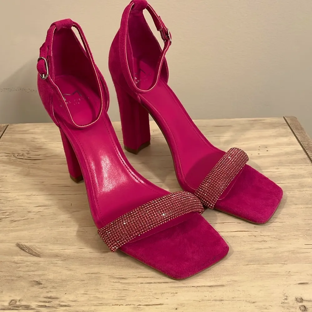 Marc Fisher Hot Pink Angelo Ankle Strapped Heeled Sandals - Image 2