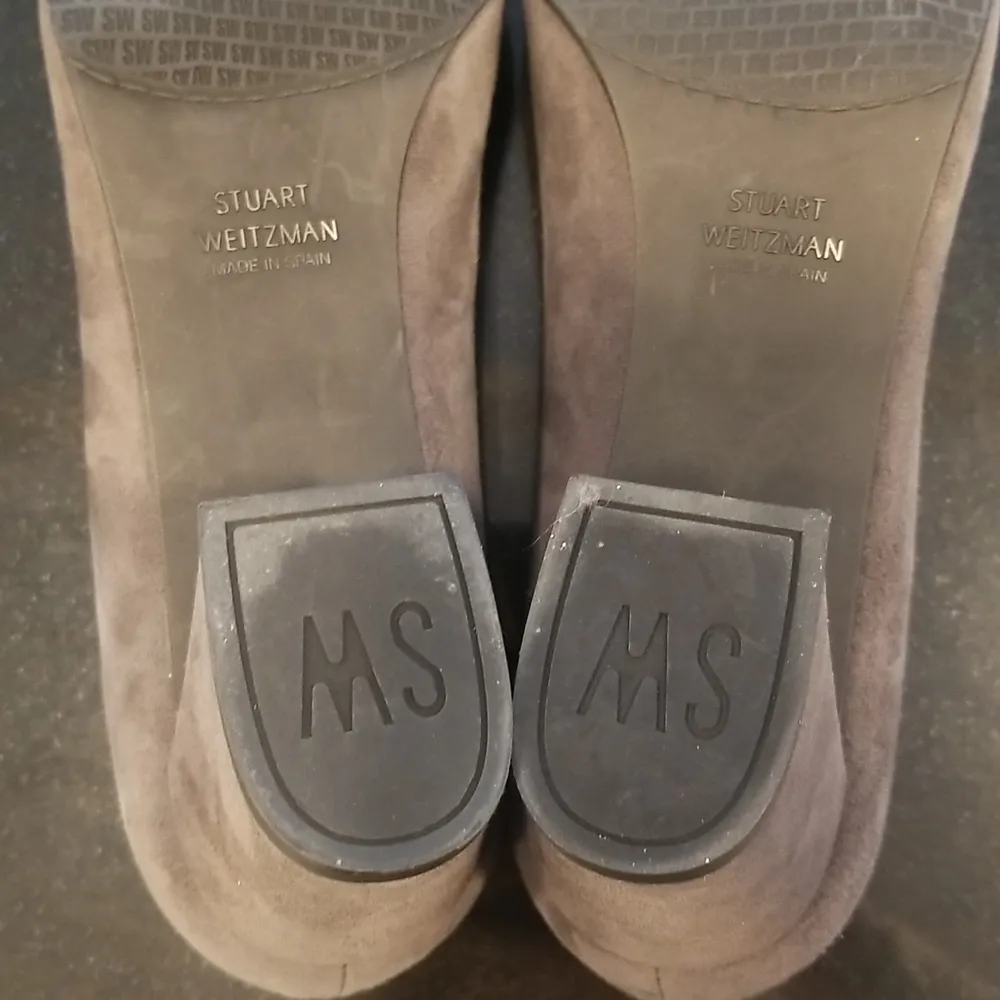 💕STUART WEITZMAN💕 Marymid Suede Block-Heel Pumps ~ Grey Size 9 - Image 12