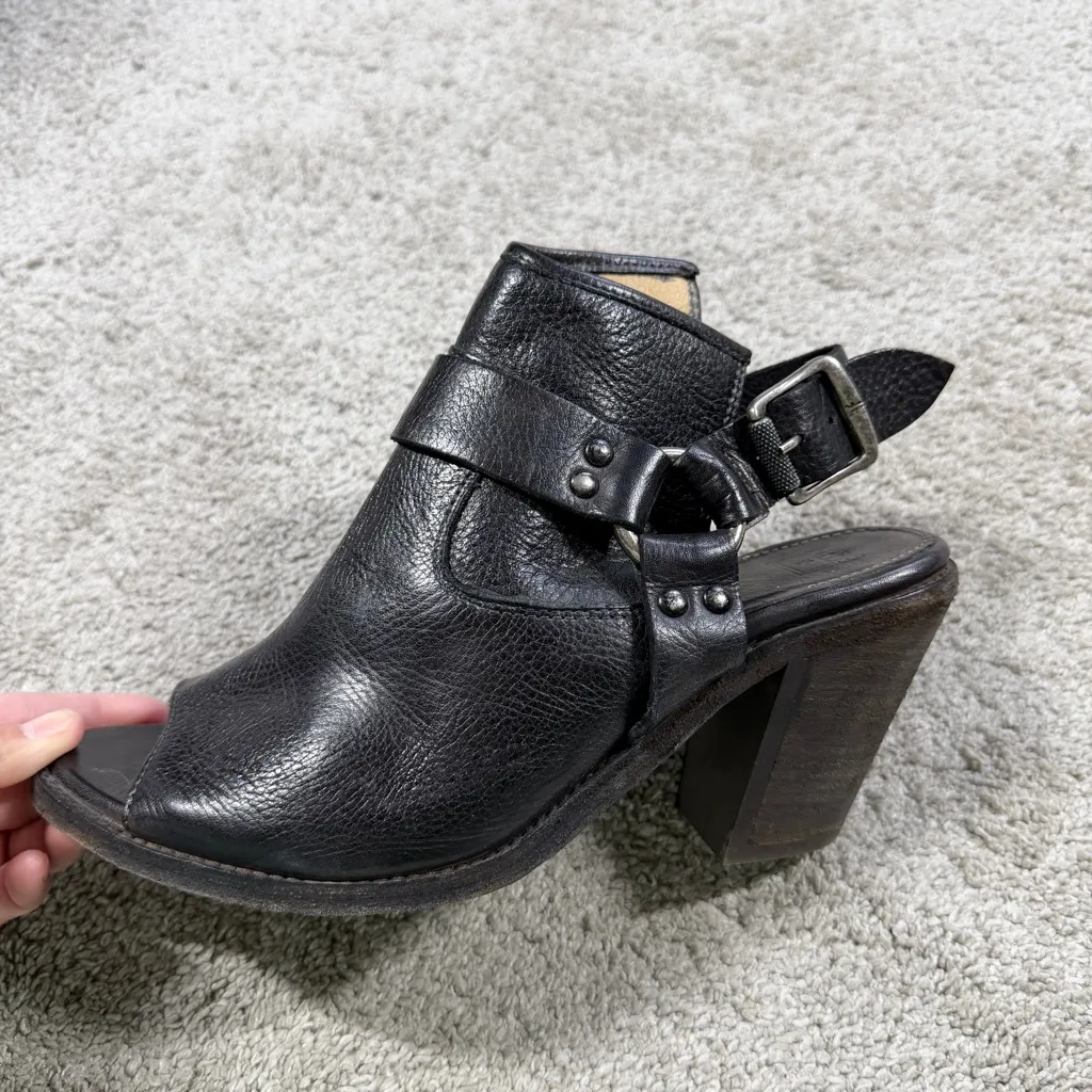 Frye Women’s Izzy Harness Slingback Booties Block Heeled in Black Leather 7.5B - Image 11