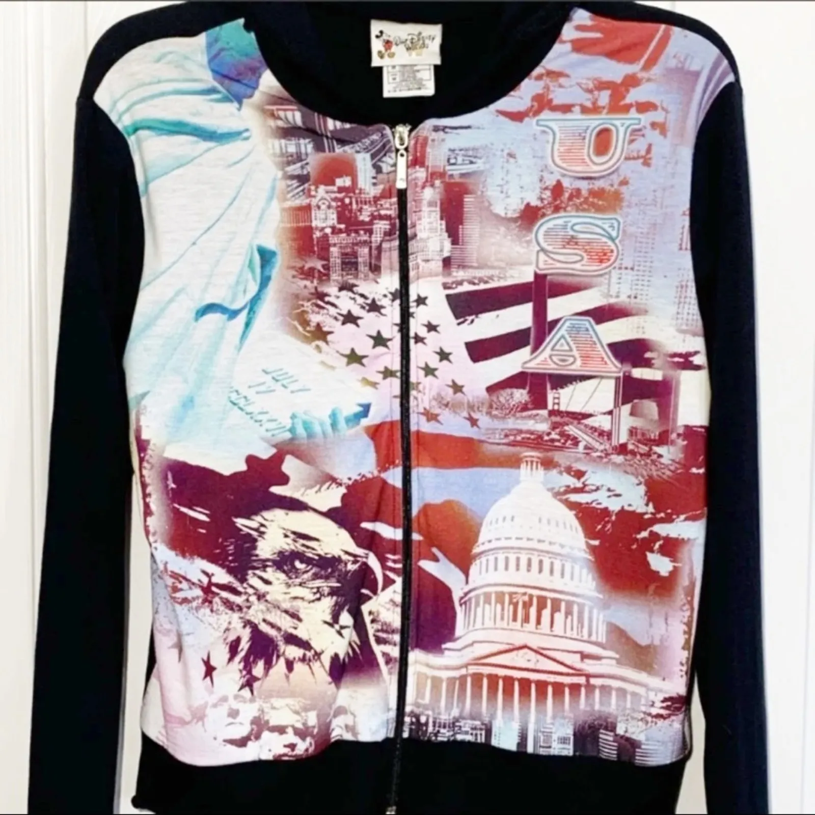 Vintage Walt Disney World USA Hood Top Themed Black Zip Front Sweatshirt Medium - Image 4