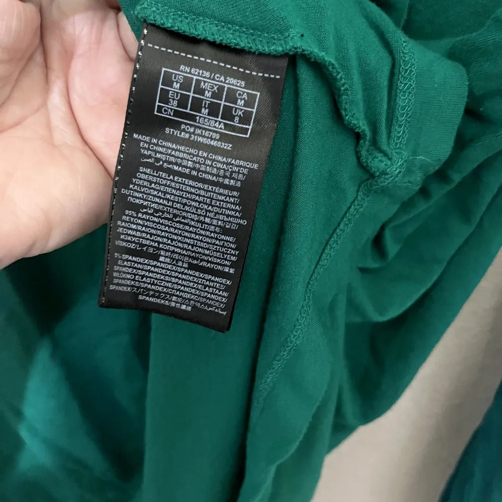 Guess Marciano Green oversized Tunic Top stretchy shirt high low hem womens sz M - Image 5