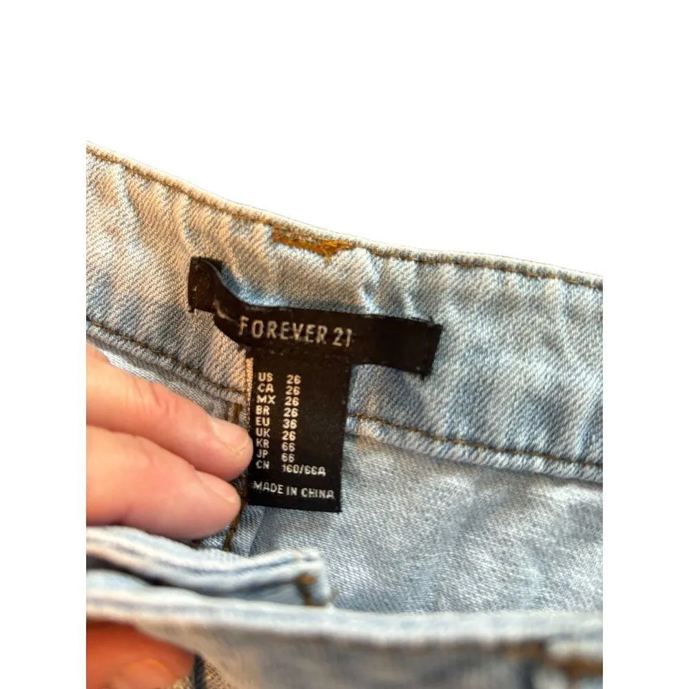 Forever 21 Women's Light Blue Denim Shorts With Lace Trim Size 26 Casual Summer - Image 2