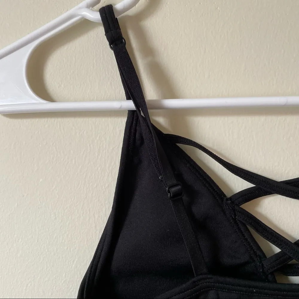 PINK Victoria’s Secret black sports bra workout athletic comfortable adjustible - Image 5