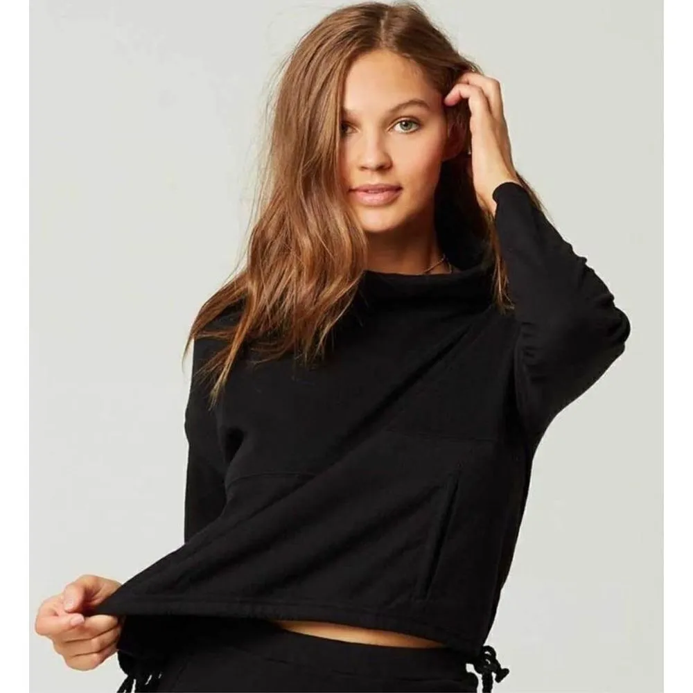 New. L*SPACE cropped sweatshirt. Retails $129. Small - Image 12