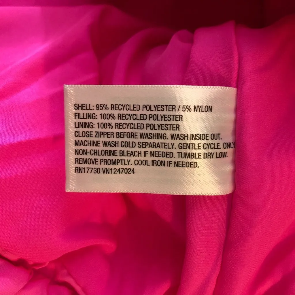 Wondershop at Target Womens Pink Puffer Vest Size S - Image 4