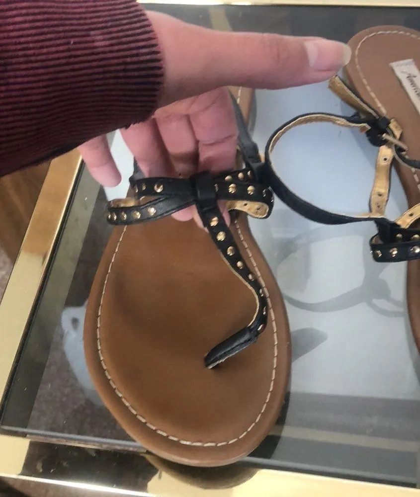 black strapy studded faux leather buckle strap sandals 9.5 - Image 3