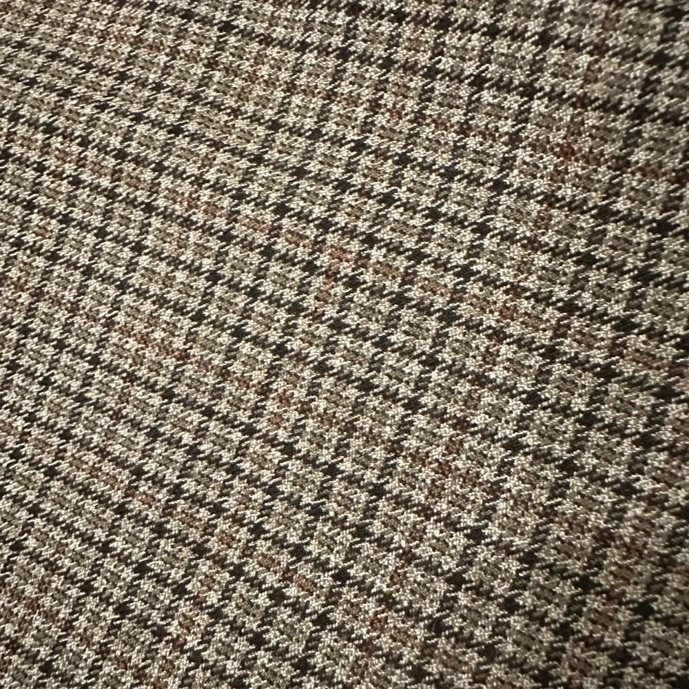 Zara Asymmetrical Hem Plaid Trousers - Image 8