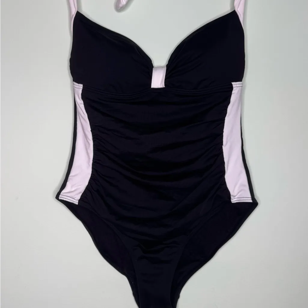 NIP TUCK Swim Women Color Block Black and White One Piece Swimsuit Size 6 - Image 4