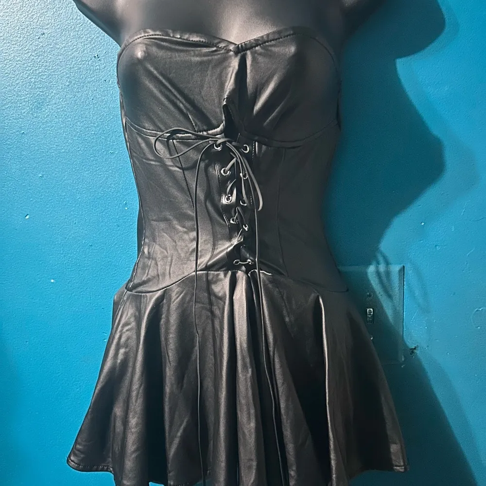 BUNDLE SALE: 15 % off 2 or more dresses/skirt sets - Image 3