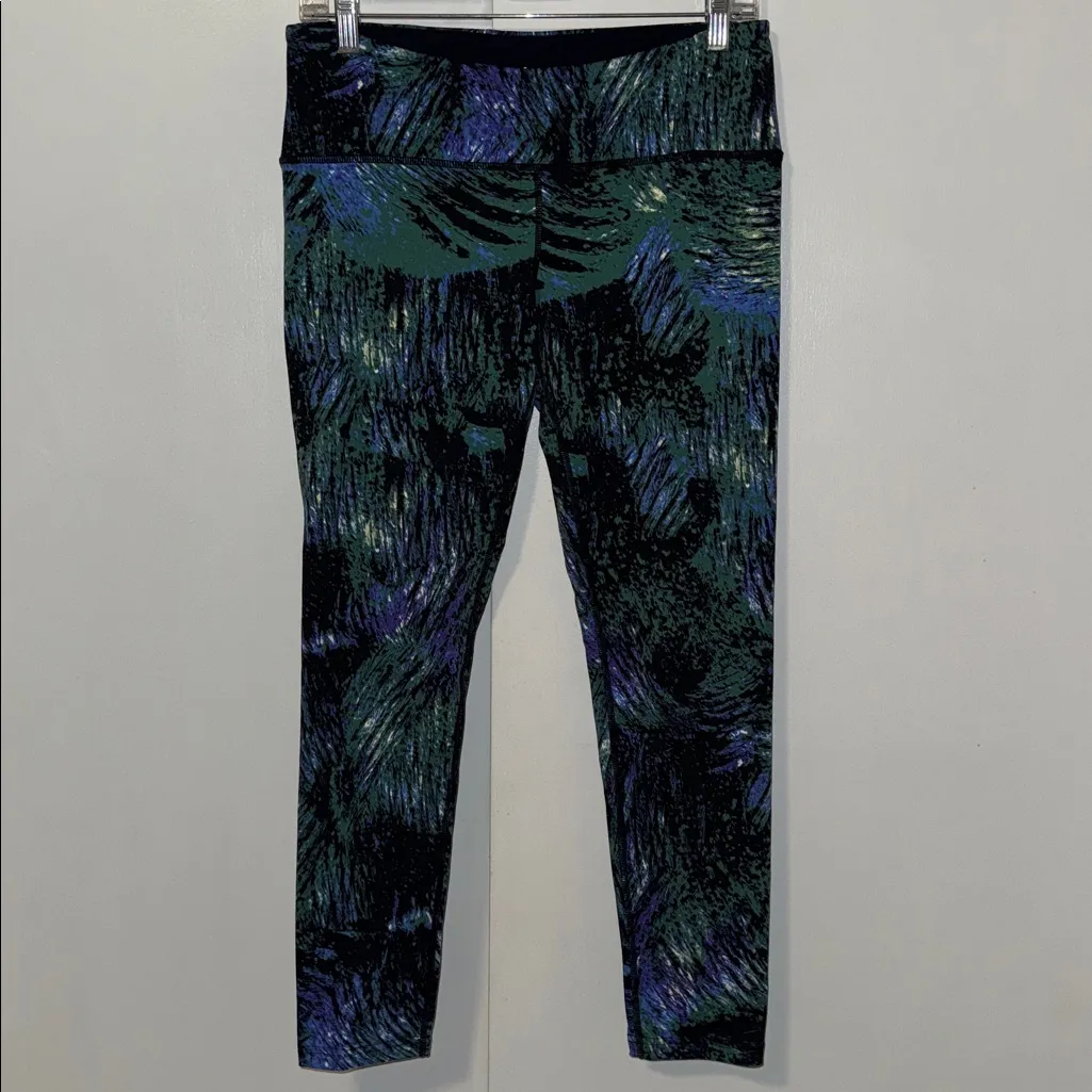 Tuff Athletics Active Supplex Leggings Women’s Medium M Black “Peacock” Print - Image 4