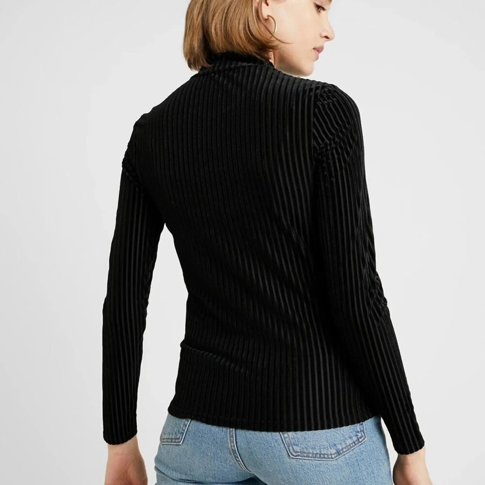 Noisy May Top Womens M Black Long Sleeve Velvet Mock Neck Ribbed Retro Sleek - Image 4