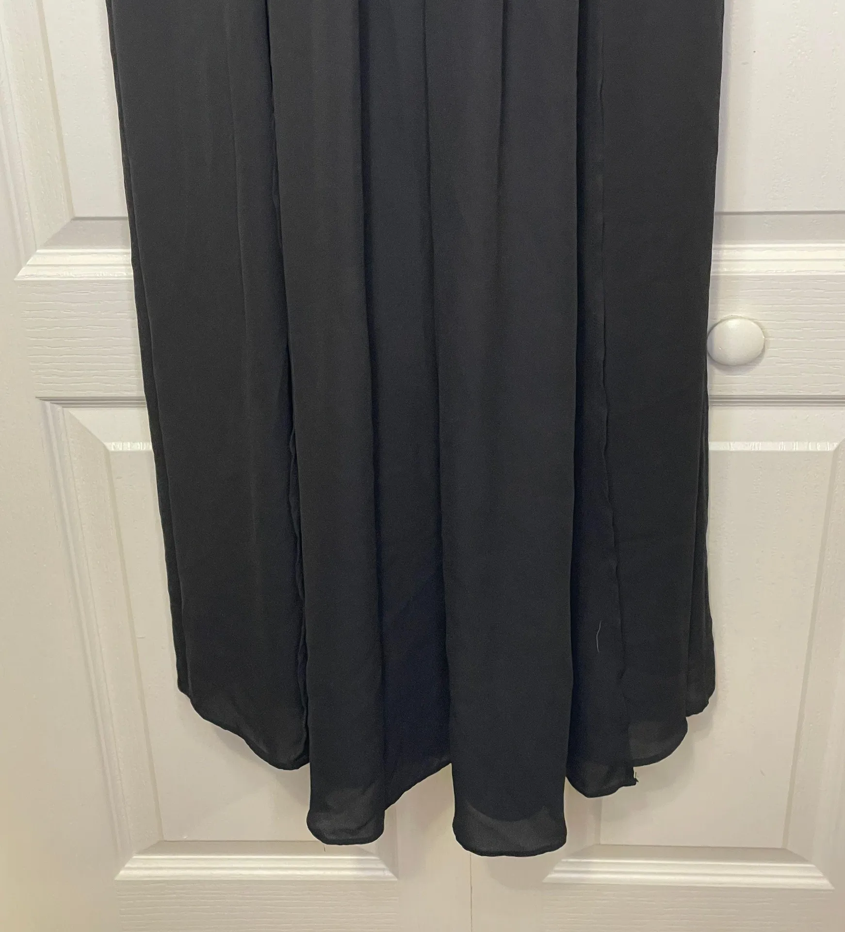 CQ by CQ Low VNeck Backless Maxi Dress Black With Gold Metallic Trim Large - Image 6