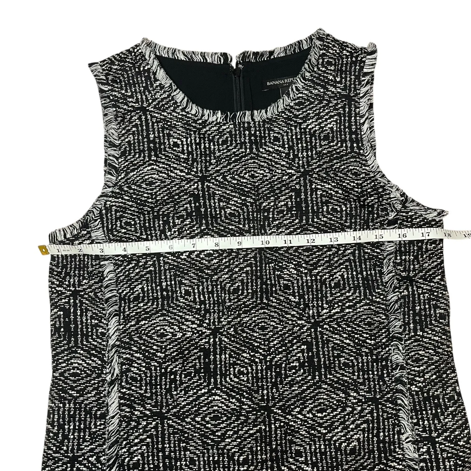 Banana Republic Black White Geo Tweed Sleeveless Shift Dress Fringe Trim Sz 6 - Image 9