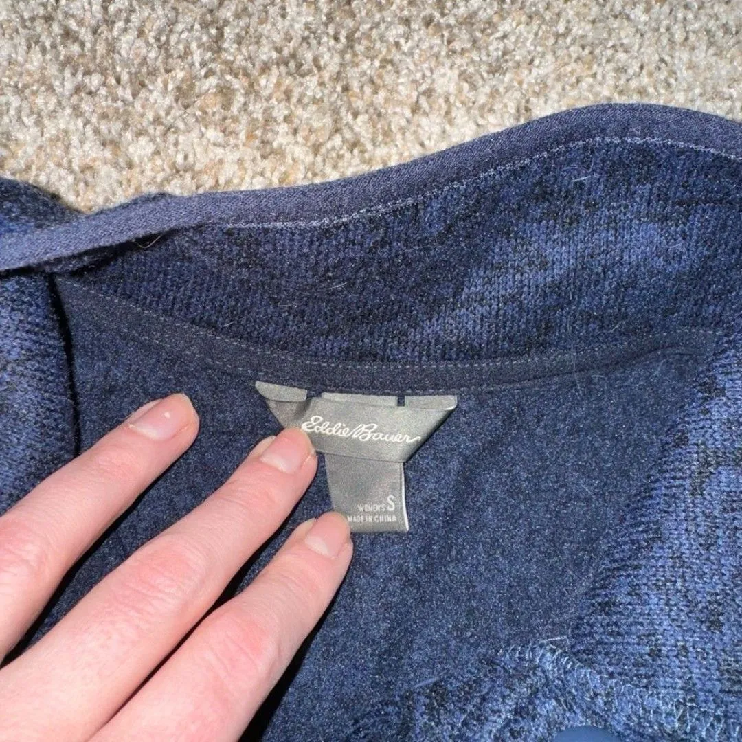 Eddie Bauer Navy  fleece - Image 4
