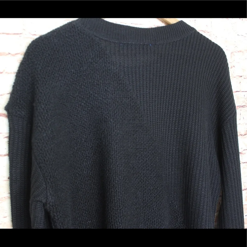 Apt. 9 Black Crewneck Asymmetrical Carpet Sweater - Image 7