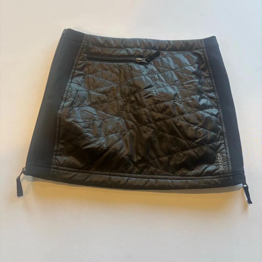 SKHOOP OF SCANDINAVIA Original Quilted Kari Mini Skirt Bum Warmer Black Size XS - Image 3