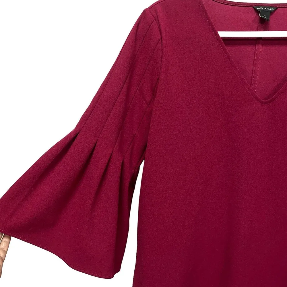 Ann Taylor Women's Medium Winter Fluted Sleeve Top pink Blouse Casual Adult - Image 3