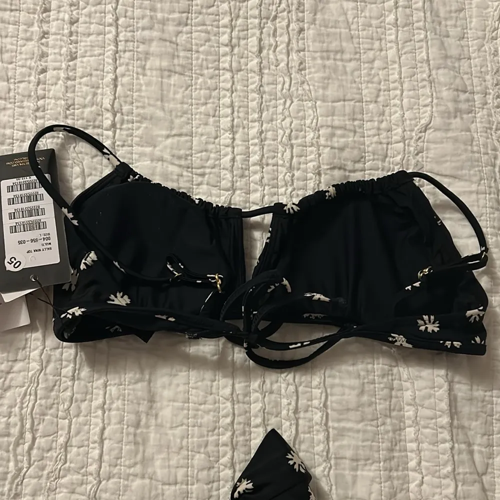 Vix Sally Black and White Floral Bikini, Large NWT - Image 7