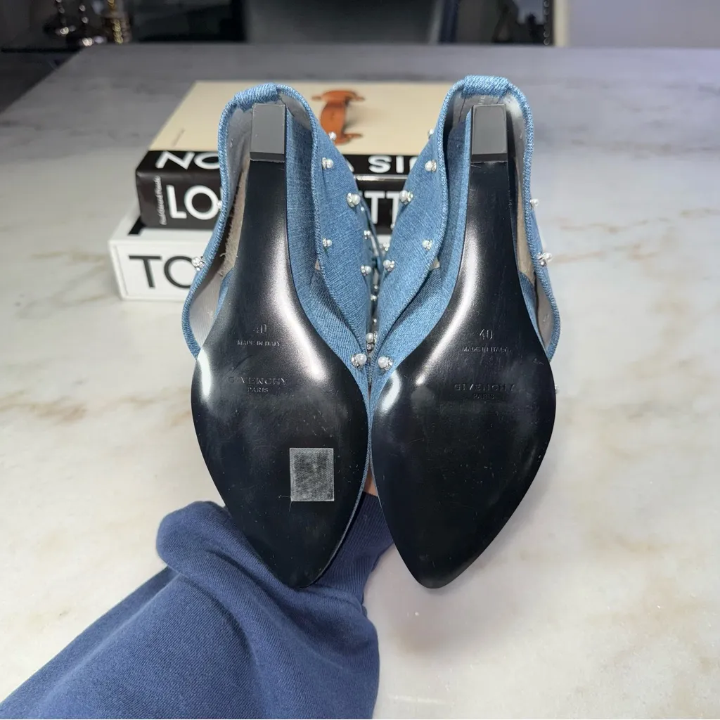 Givenchy 40 Shark Lock Pearl-Embellished Denim Ankle Boots - Image 12