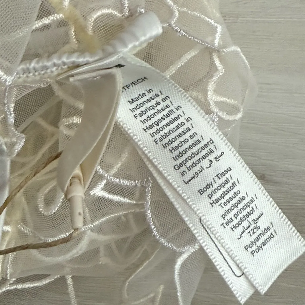 SKIMS Embroidered Tulle Teddy Off White XS NWT IN PACKAGE - Image 6