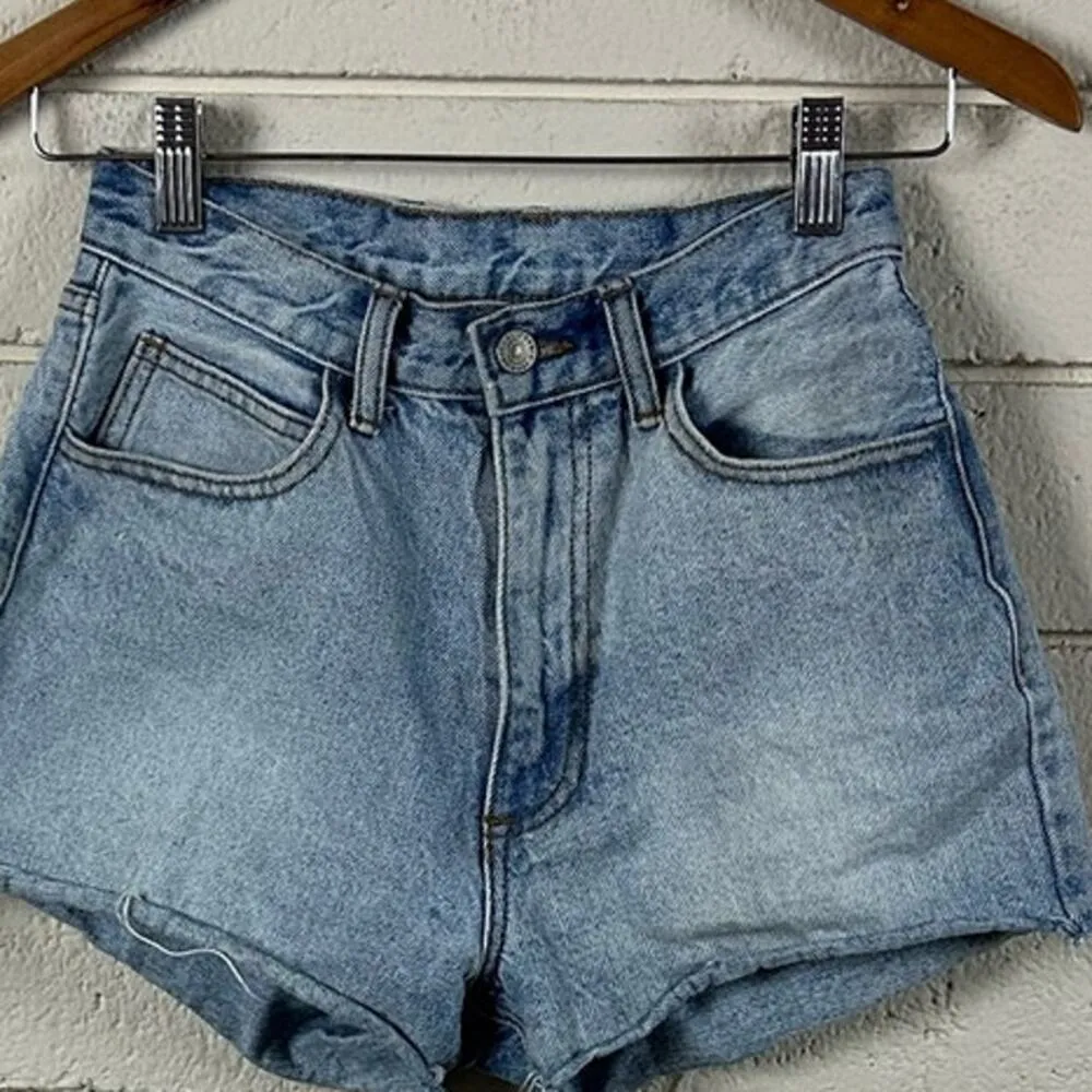 Brandy Melville John Galt Jean Shorts size M - Image 5