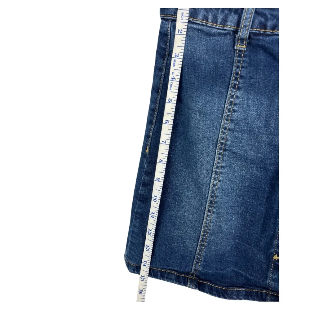 Hot Kiss button up denim jean mini skirt Y2K dark wash size M Skylar Skirt - Image 6