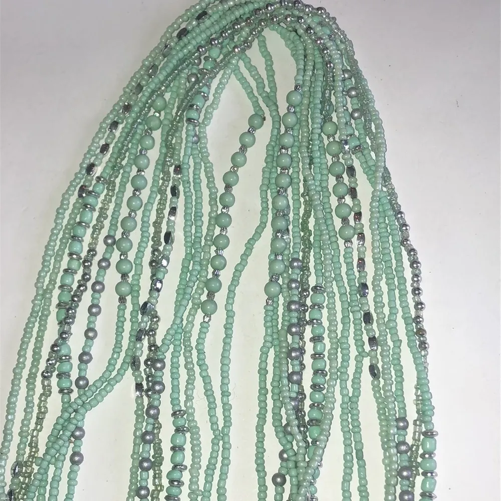 Seafoam Pale Green & Silver Tone Beads Beaded Boho Necklaces - Image 7